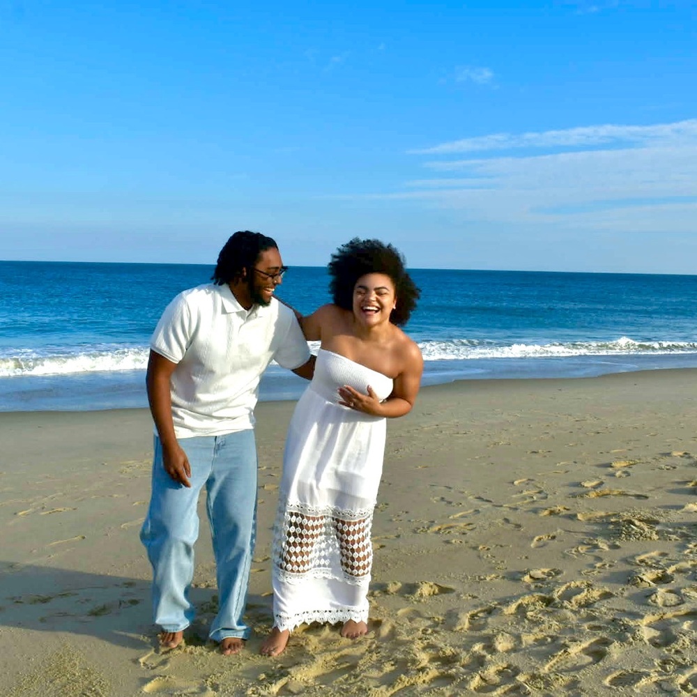 Meet your Posher, Alexis